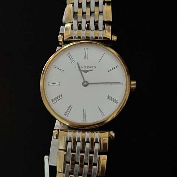 Lady watch - Picture 2 of 3